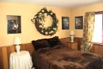 Mammoth Rental Woodlands 48- Spacious Master Bedroom with Queen Bed 
